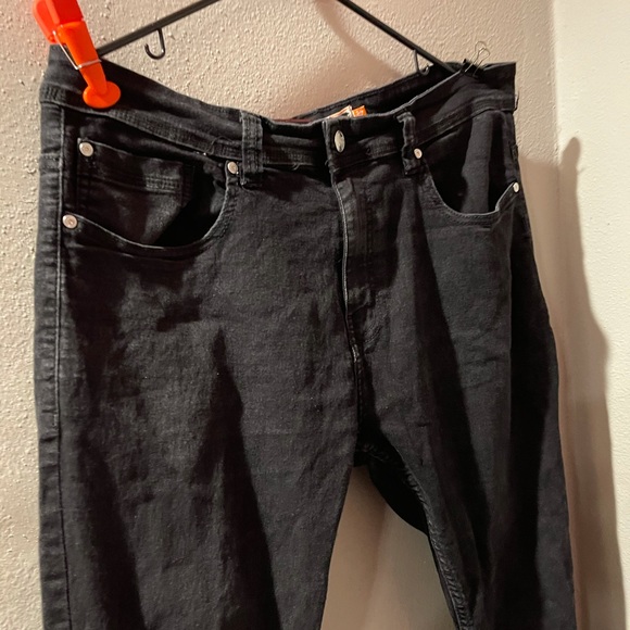 Jeans - Picture 8 of 8